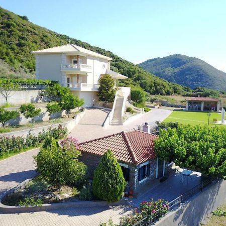 Villa Anna Nafpaktos エクステリア 写真