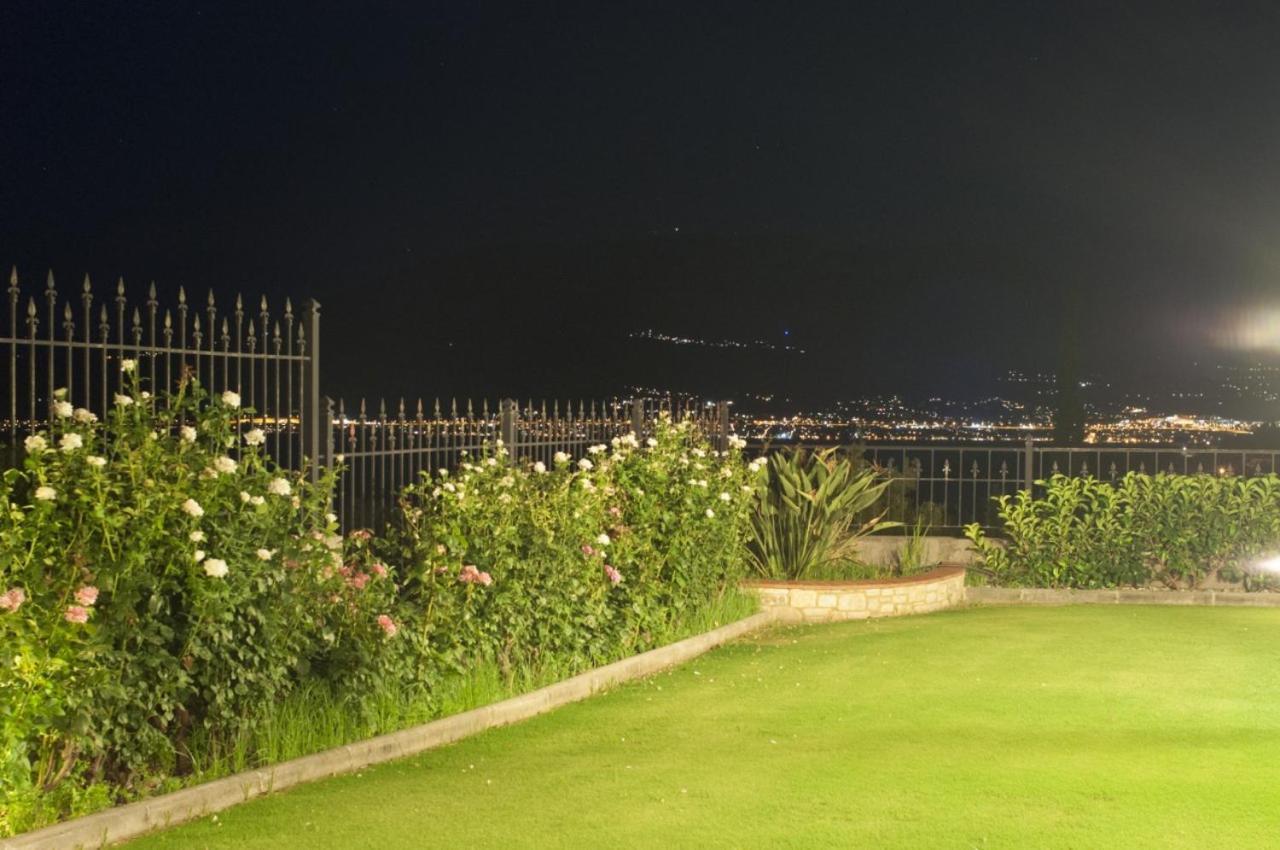 Villa Anna Nafpaktos エクステリア 写真