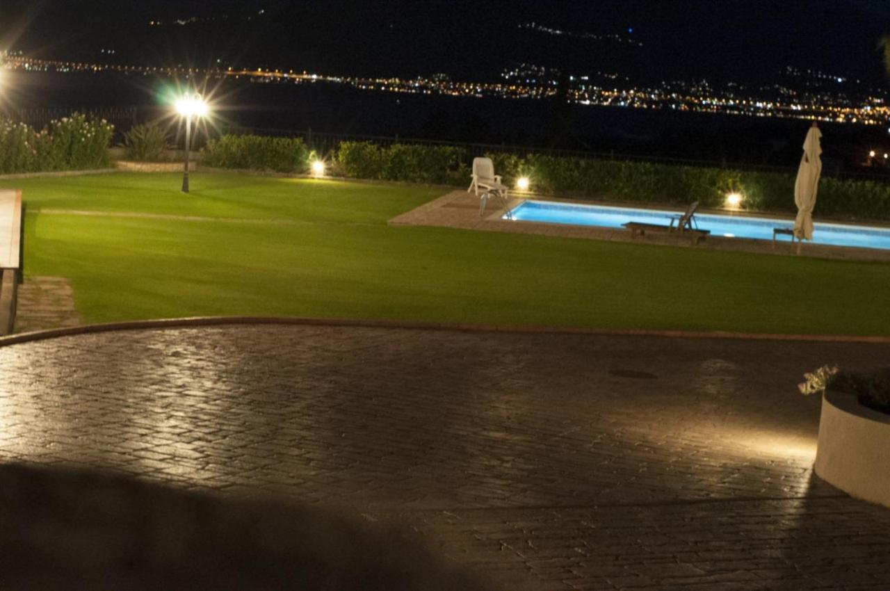 Villa Anna Nafpaktos エクステリア 写真