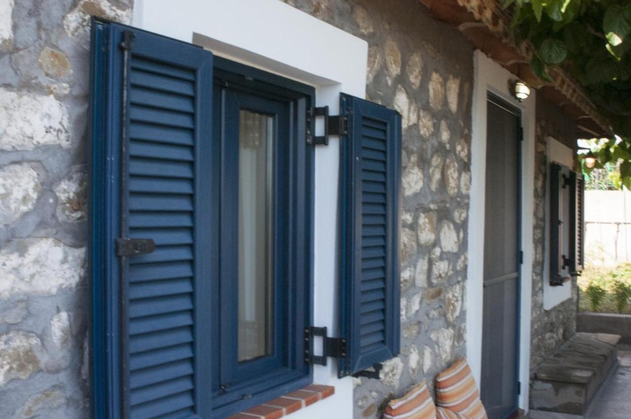 Villa Anna Nafpaktos エクステリア 写真